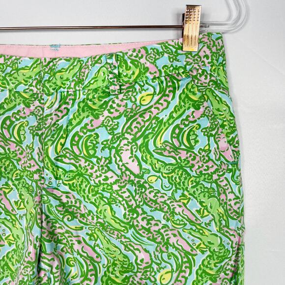 Lilly Pulitzer Size 2 Chomp Chomp Avenue Alligator Shorts Shorely Blue Green - Picture 3 of 11